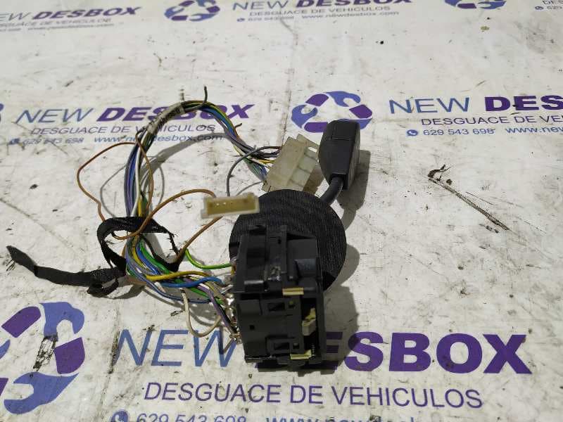 Recambio de MANDO INTERMITENTES para BMW SERIE 3 BERLINA (E36) 1.7 Turbodiesel CAT referencia OEM IAM    - ROJO 4