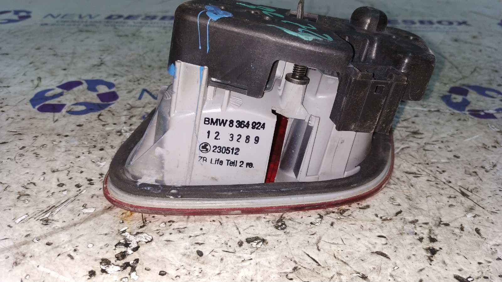 Recambio de PILOTO PORTON DERECHO para BMW SERIE 3 BERLINA (E46) 194E1G referencia OEM IAM 8364924   - AZUL 2