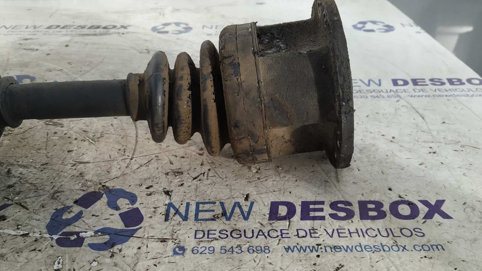Recambio de TRANSMISION DELANTERA IZQUIERDA para CHRYSLER VOYAGER (GS) 2.5 Turbodiesel ENC referencia OEM IAM    - NEGRO 2