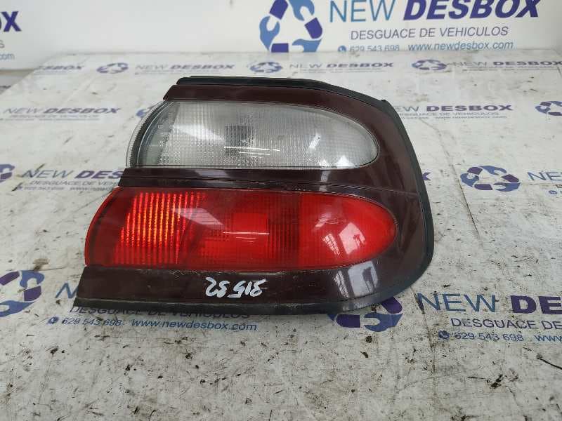 Recambio de PILOTO TRASERO DERECHO para NISSAN ALMERA (N15) Ambiente (1998) GA16DE referencia OEM IAM BA75EB18   - AZUL