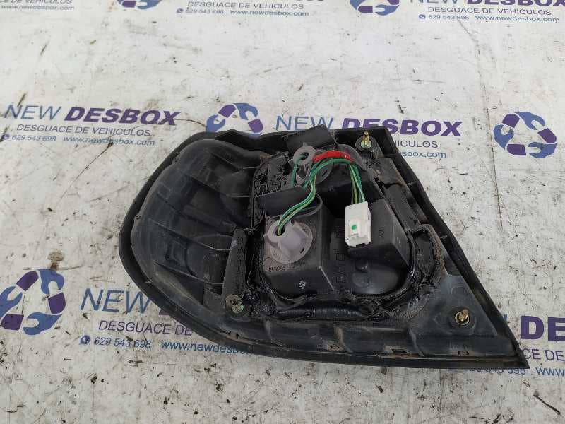 Recambio de PILOTO TRASERO DERECHO para NISSAN ALMERA (N15) Ambiente (1998) GA16DE referencia OEM IAM BA75EB18   - AZUL 4