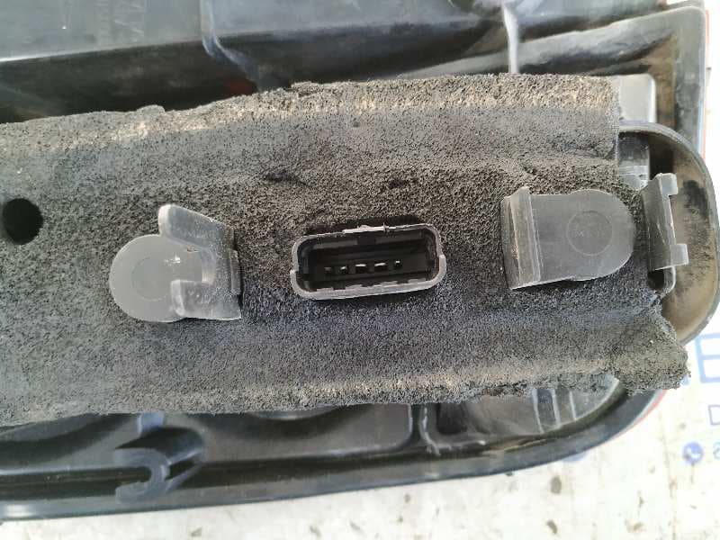 Recambio de PILOTO TRASERO DERECHO para NISSAN MICRA (K12E) 25 Aniversario CR12DE referencia OEM IAM    - BLANCO 2