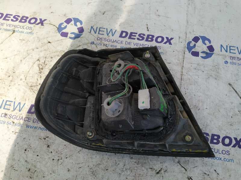 Recambio de PILOTO TRASERO DERECHO para NISSAN ALMERA (N15) 2.0 Diesel CD20 referencia OEM IAM BA75EB18   - GRIS 4