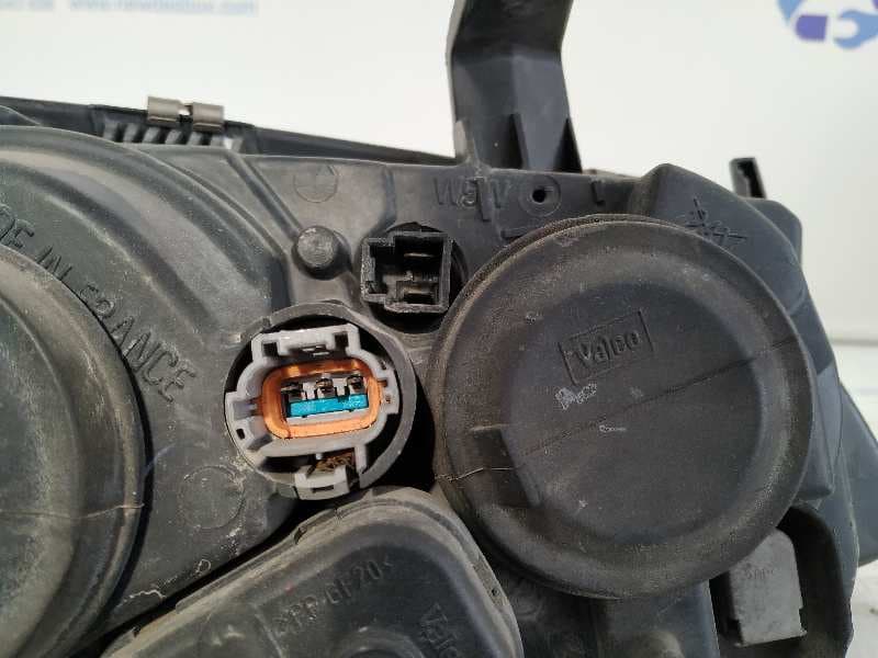 Recambio de FARO IZQUIERDO para NISSAN ALMERA (N16/E) Acenta YD22DDT referencia OEM IAM 04HCR2002A   - ROJO 4