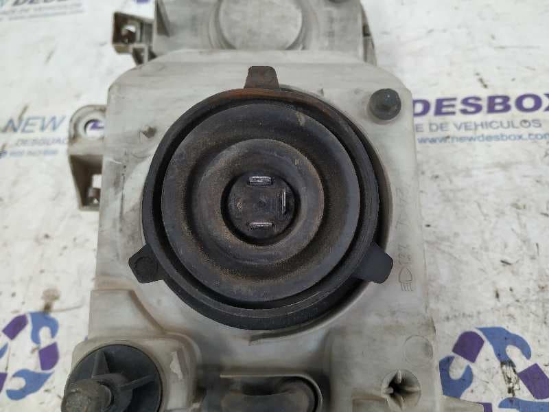 Recambio de FARO DERECHO para NISSAN SERENA (C23M) 2.3 Invitation D LD23 referencia OEM IAM    - ROJO 2