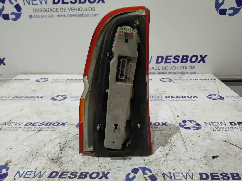 Recambio de PILOTO TRASERO DERECHO para FORD ESCORT BERL./TURNIER Atlanta Berlina RFD referencia OEM IAM 91AG13A602   - VERDE 3