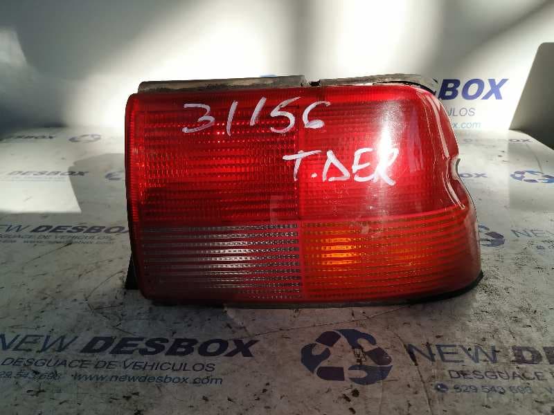 Recambio de PILOTO TRASERO DERECHO para FORD ESCORT BERL./TURNIER Atlanta Berlina RFS referencia OEM IAM 93AG12N004AA   - BLANCO