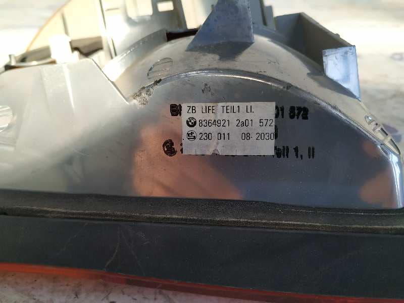 Recambio de PILOTO TRASERO IZQUIERDO para BMW SERIE 3 COUPE (E46) 2.5 24V M54256S5 referencia OEM IAM 8364921   - DORADO 2
