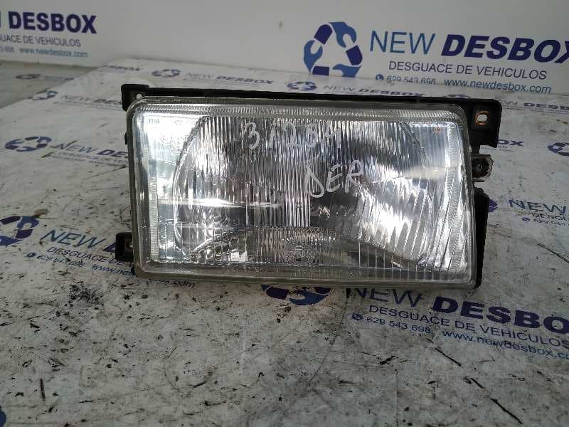 Recambio de FARO DERECHO para VOLKSWAGEN POLO (801/803) Boulevard Berlina AAU referencia OEM IAM 9GH11696601   - ROJO