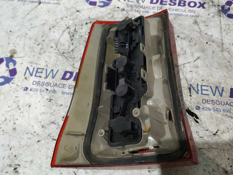 Recambio de PILOTO TRASERO DERECHO para OPEL ASTRA F BERLINA 1.7 Turbodiesel (17 DT / LU8) X17DTTC4EE1 referencia OEM IAM 45016ABS   - AZUL 2