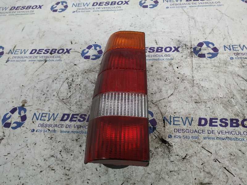 Recambio de PILOTO TRASERO IZQUIERDO para FORD SIERRA TURNIER * RF referencia OEM IAM 8PB13A603AA   - NEGRO