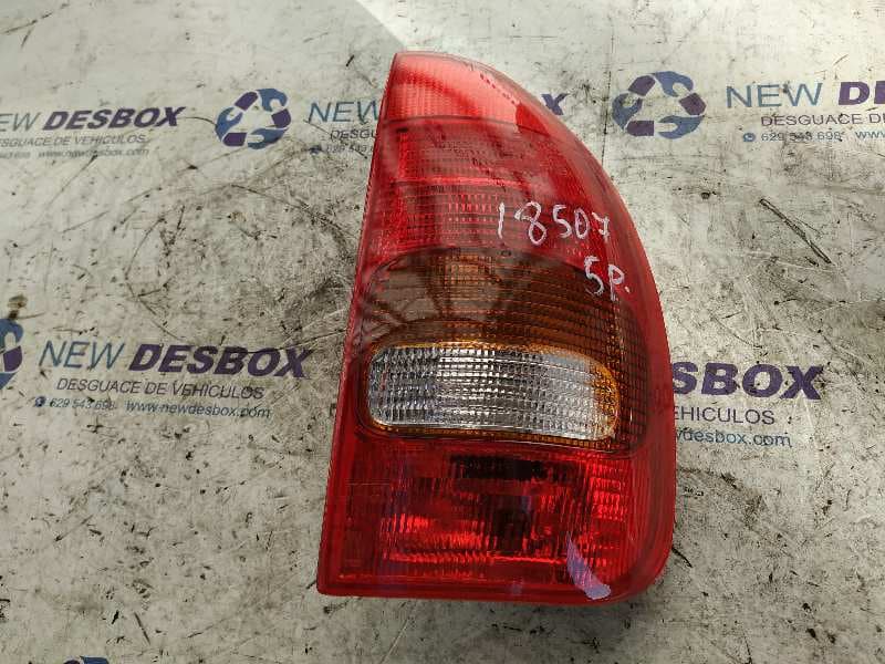 Recambio de PILOTO TRASERO DERECHO para OPEL CORSA B City X17D4EE1 referencia OEM IAM 1726048   - BLANCO