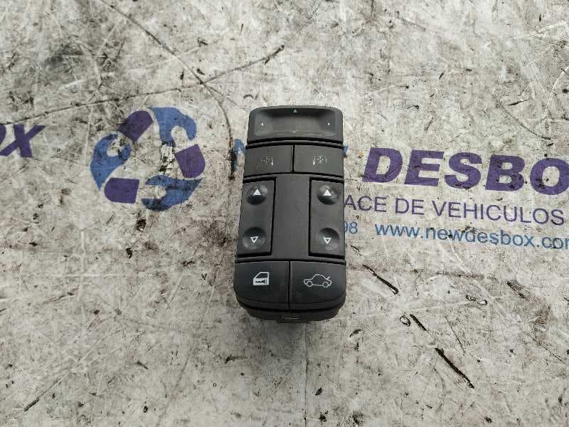 Recambio de MANDO ELEVALUNAS DELANTERO IZQUIERDO para OPEL VECTRA C BERLINA Comfort Y20DTH referencia OEM IAM 687833988   - AZUL GRIS