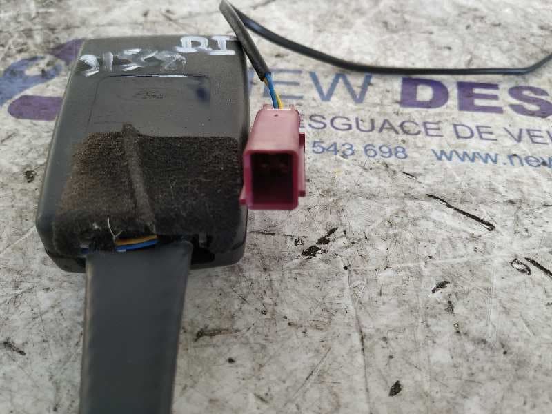 Recambio de PRETENSOR AIRBAG IZQUIERDO para FORD TRANSIT CONNECT XVGA referencia OEM IAM 623039300A   - BLANCO 3