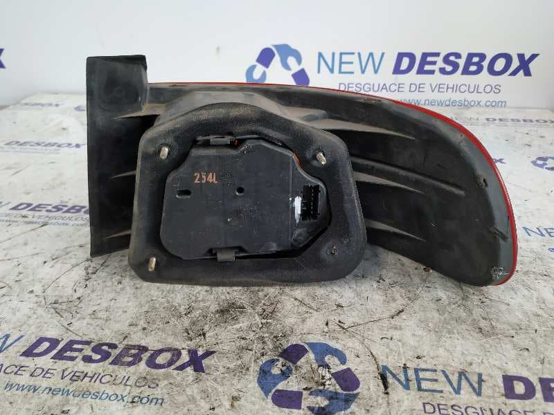 Recambio de PILOTO TRASERO IZQUIERDO para HONDA ACCORD BERLINA (CC/CE) 1.8 CAT F2072      referencia OEM IAM 23623300   - AZUL 4