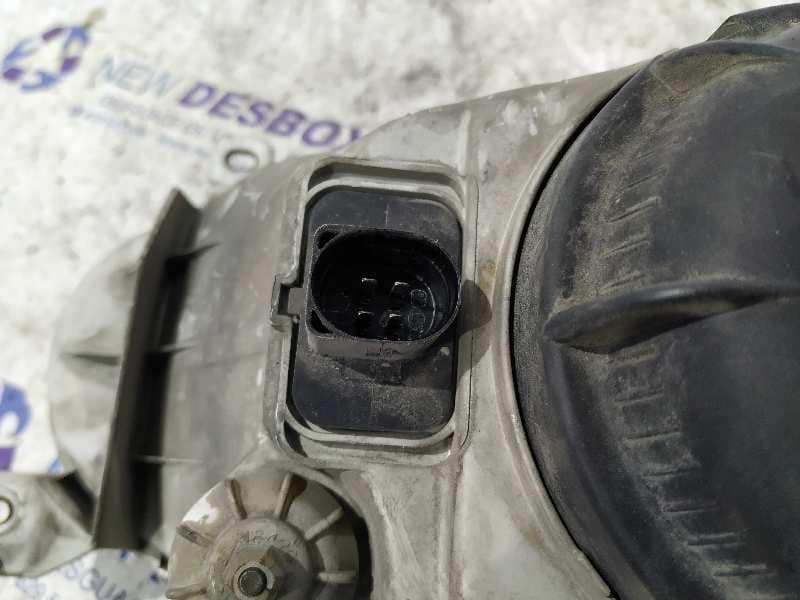 Recambio de FARO IZQUIERDO para VOLKSWAGEN GOLF III BERLINA (1H1) 1.6 AEK referencia OEM IAM    - PLATA 6