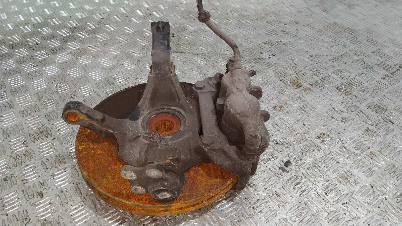 Recambio de MANGUETA DELANTERA IZQUIERDA para OPEL VIVARO FURGÓN/COMBI (07.2006 =>) 2.0 16V CDTI M9R E7 referencia OEM IAM    - BLANCO 3