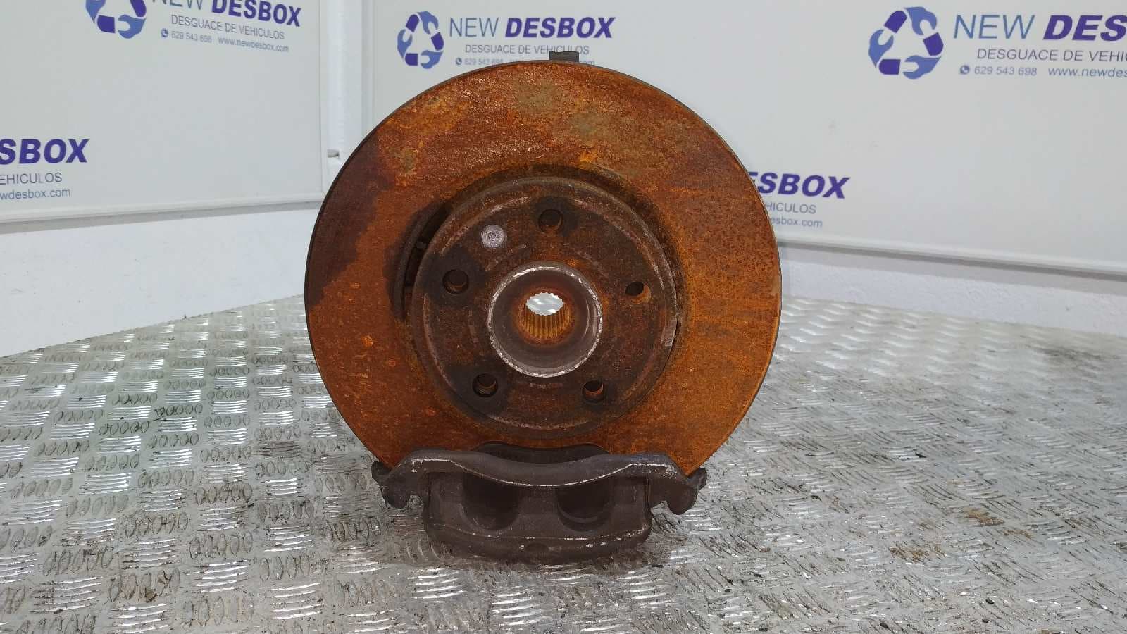 Recambio de MANGUETA DELANTERA IZQUIERDA para OPEL VIVARO FURGÓN/COMBI (07.2006 =>) 2.0 16V CDTI M9R E7 referencia OEM IAM    - BLANCO 2