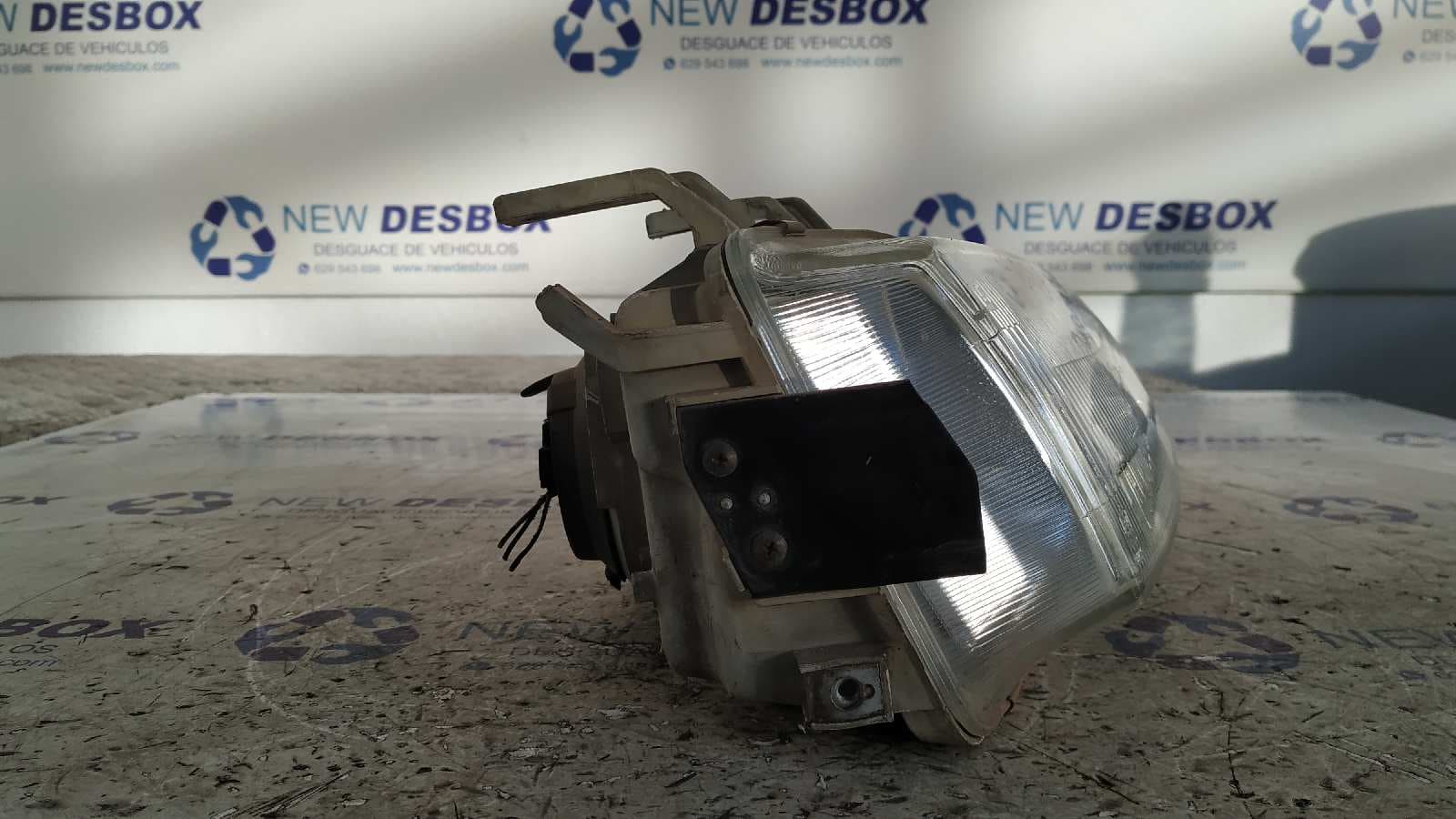 Recambio de FARO DERECHO para HONDA CIVIC BERLINA (EG/EH) referencia OEM IAM 6619 4