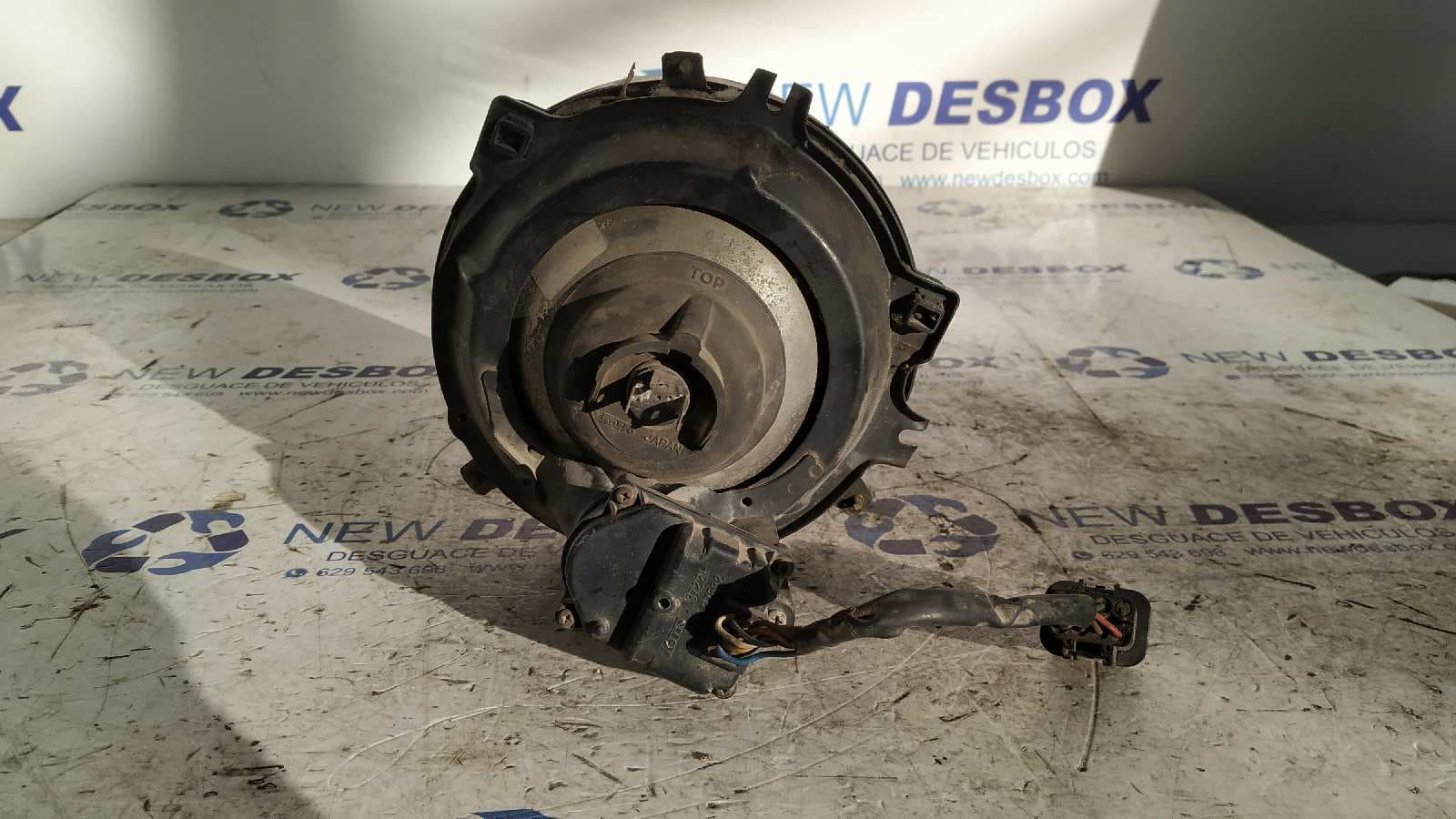 Recambio de FARO DERECHO para MITSUBISHI MONTERO (L040) referencia OEM IAM 028457 2