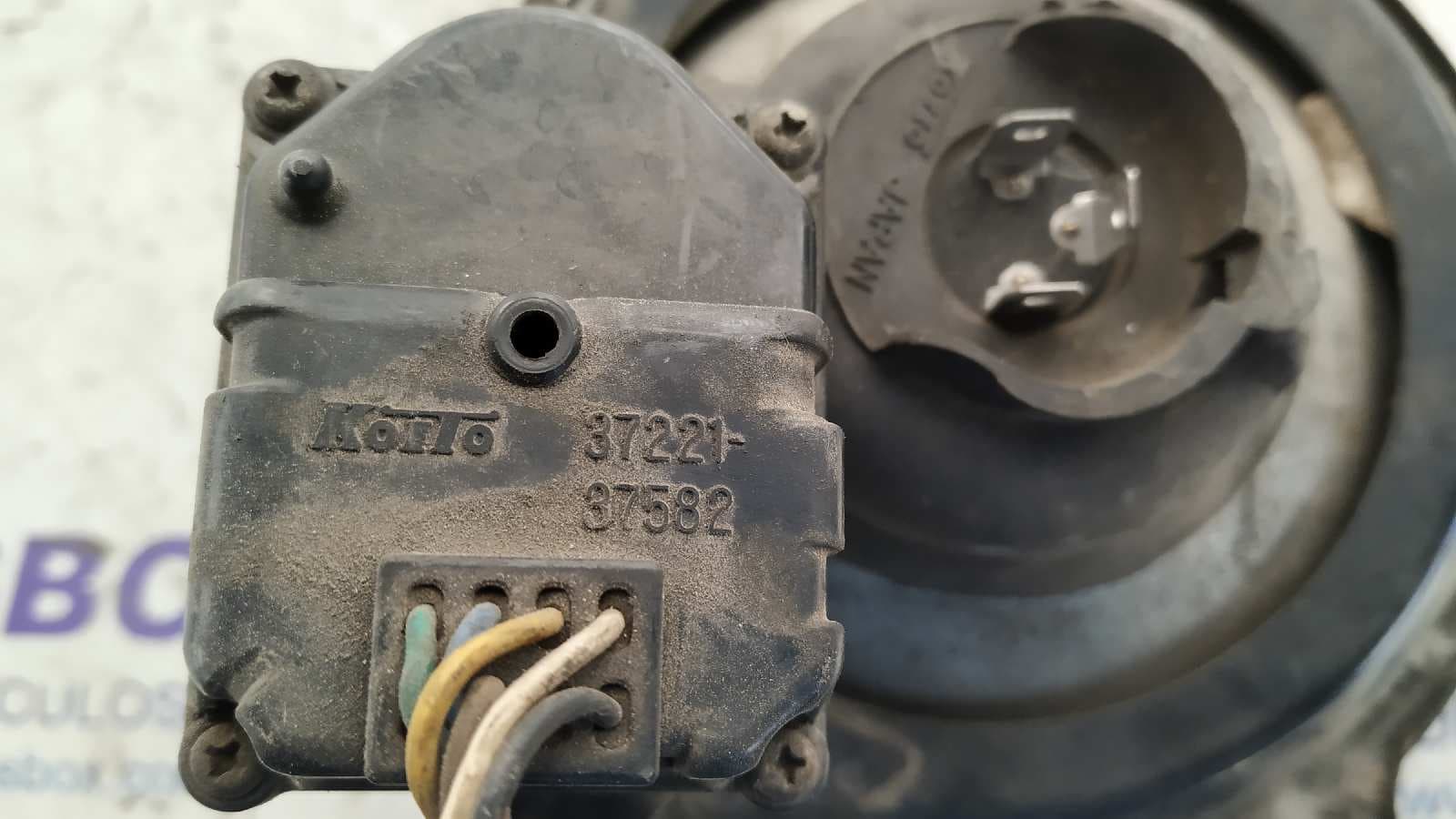 Recambio de FARO IZQUIERDO para MITSUBISHI MONTERO (L040) referencia OEM IAM 028457 5
