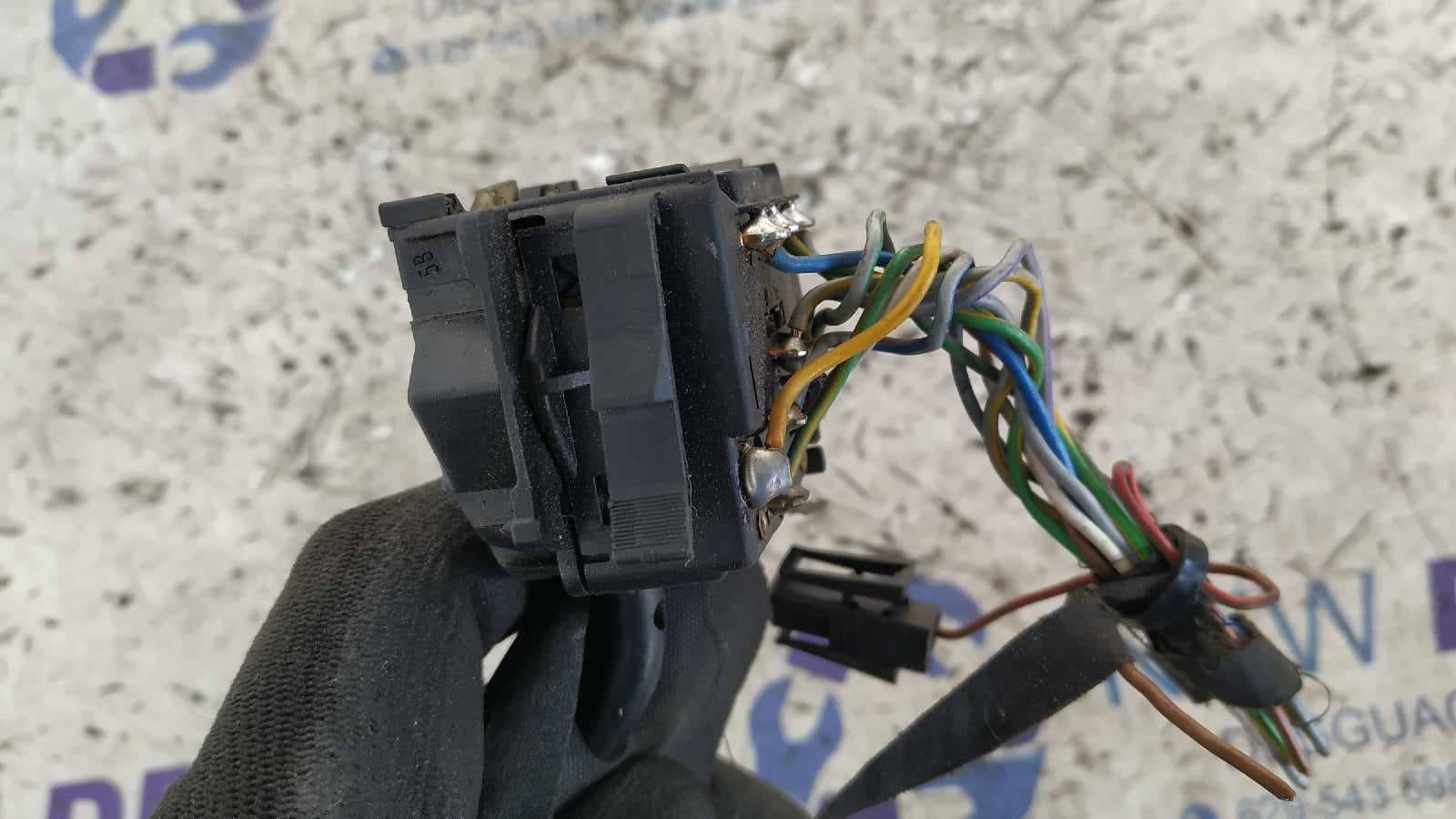Recambio de MANDO INTERMITENTES para BMW SERIE 7 (E32) referencia OEM IAM 4460 5