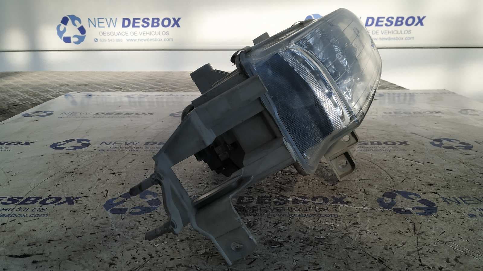 Recambio de FARO DERECHO para HONDA ACCORD (CB/CC) referencia OEM IAM 90730400 3