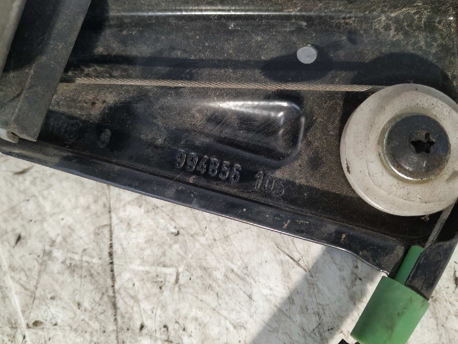 Recambio de ELEVALUNAS DELANTERO DERECHO para VOLKSWAGEN GOLF V BERLINA (1K1) referencia OEM IAM 994856105 2