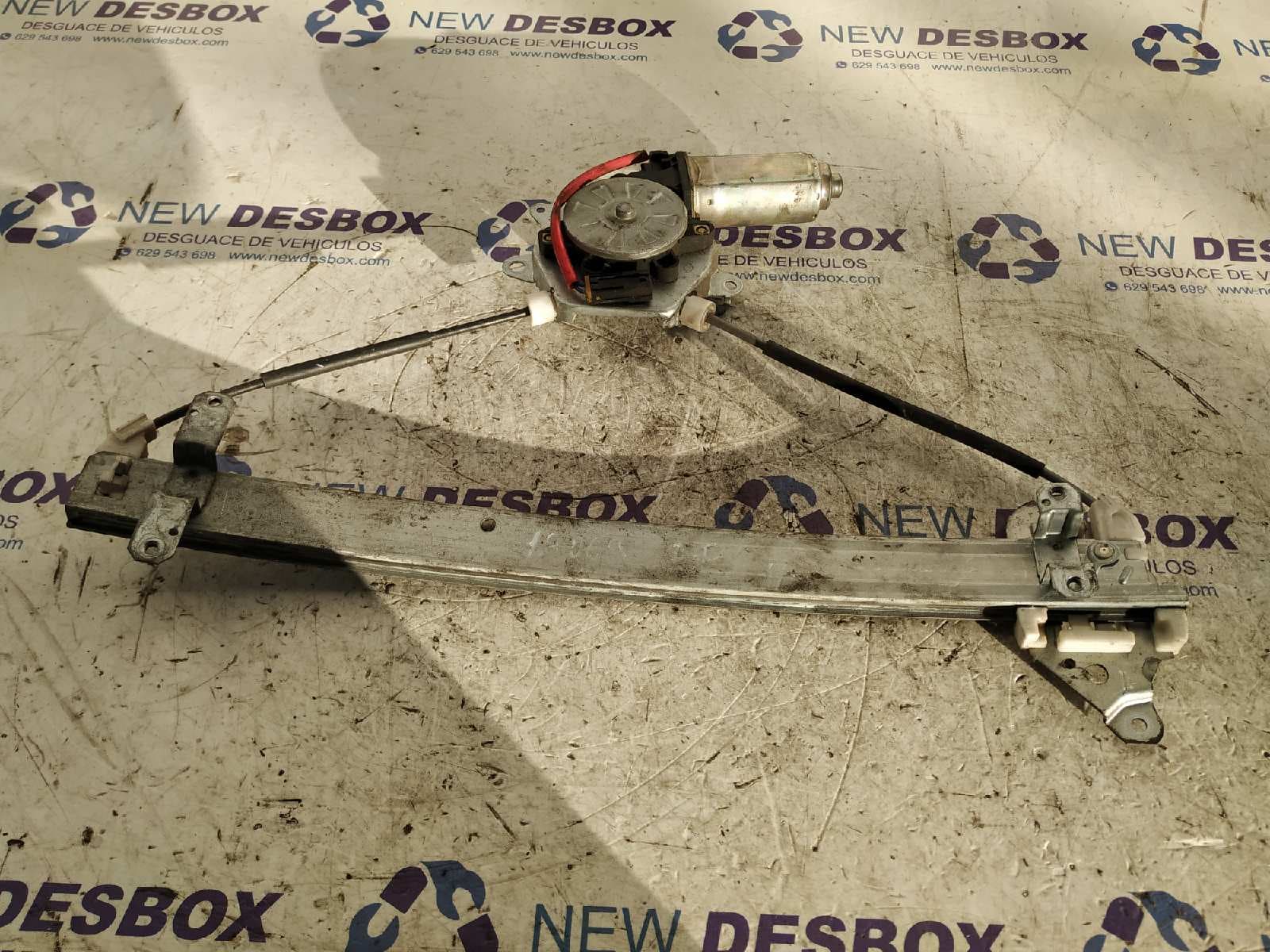 Recambio de ELEVALUNAS DELANTERO DERECHO para NISSAN ALMERA (N15) 2.0 Diesel CD20 referencia OEM IAM 807300M007   - BLANCO