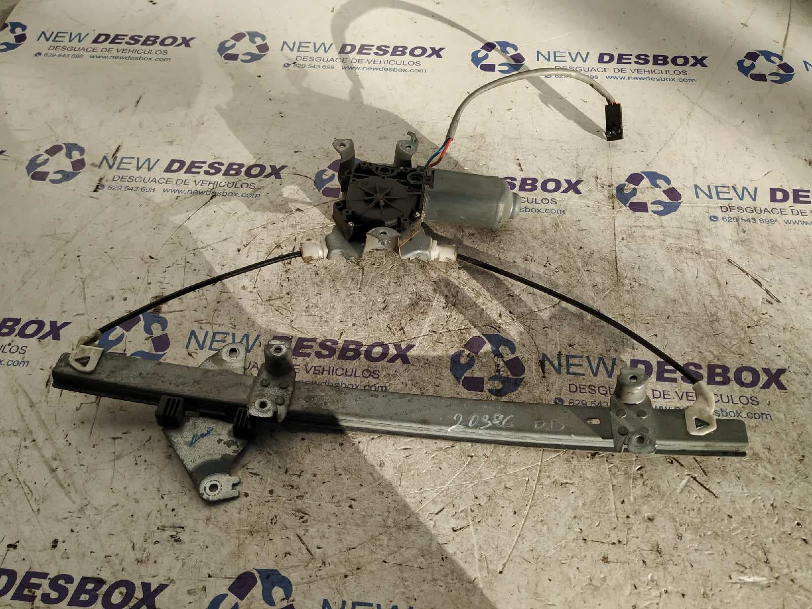 Recambio de ELEVALUNAS DELANTERO DERECHO para NISSAN PRIMERA BERLINA (P11) 1.6 16V CAT GA16DE referencia OEM IAM 400438B   - VERDE