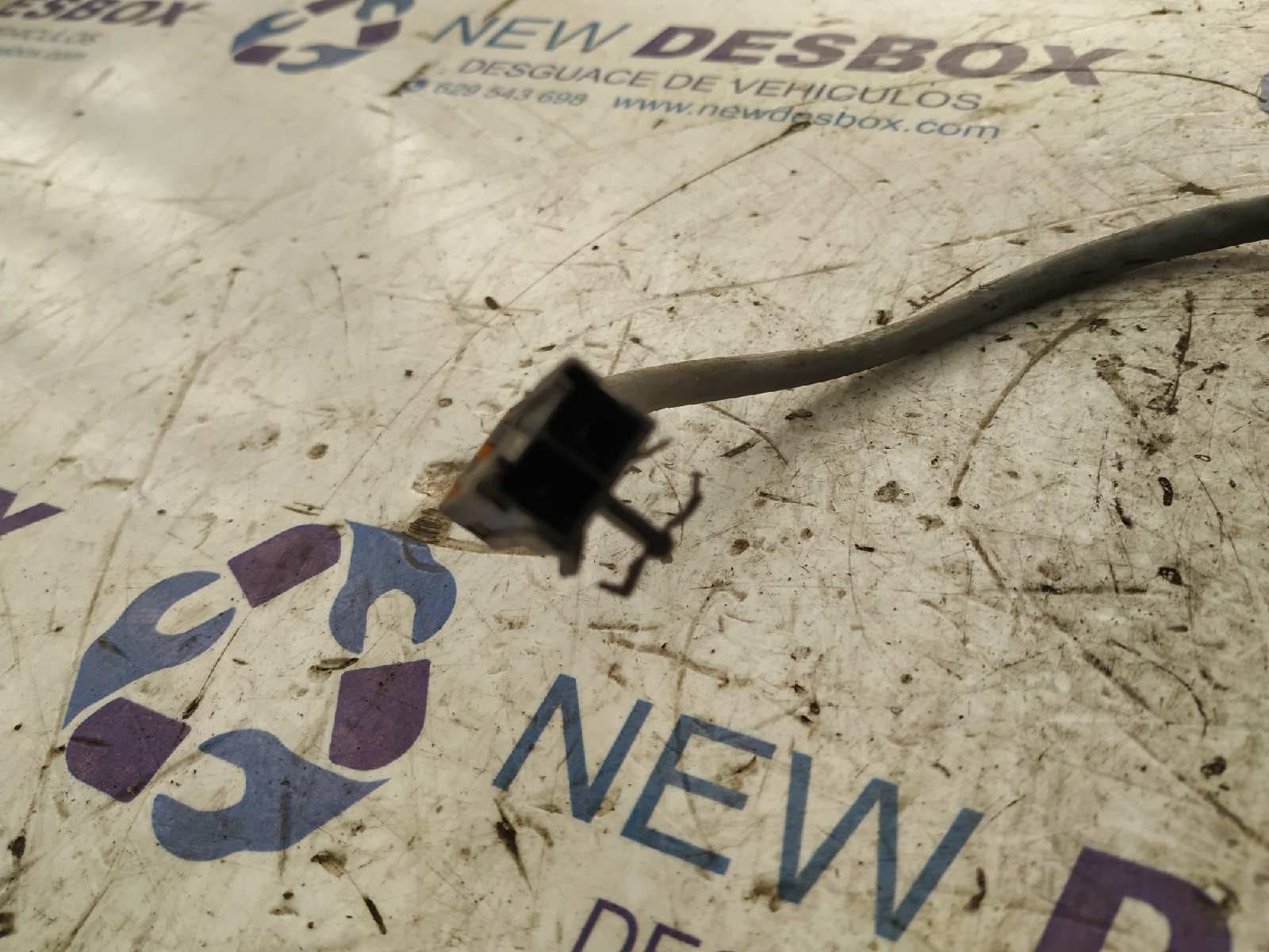Recambio de ELEVALUNAS DELANTERO DERECHO para NISSAN PRIMERA BERLINA (P11) 1.6 16V CAT GA16DE referencia OEM IAM 400438B   - VERDE 2