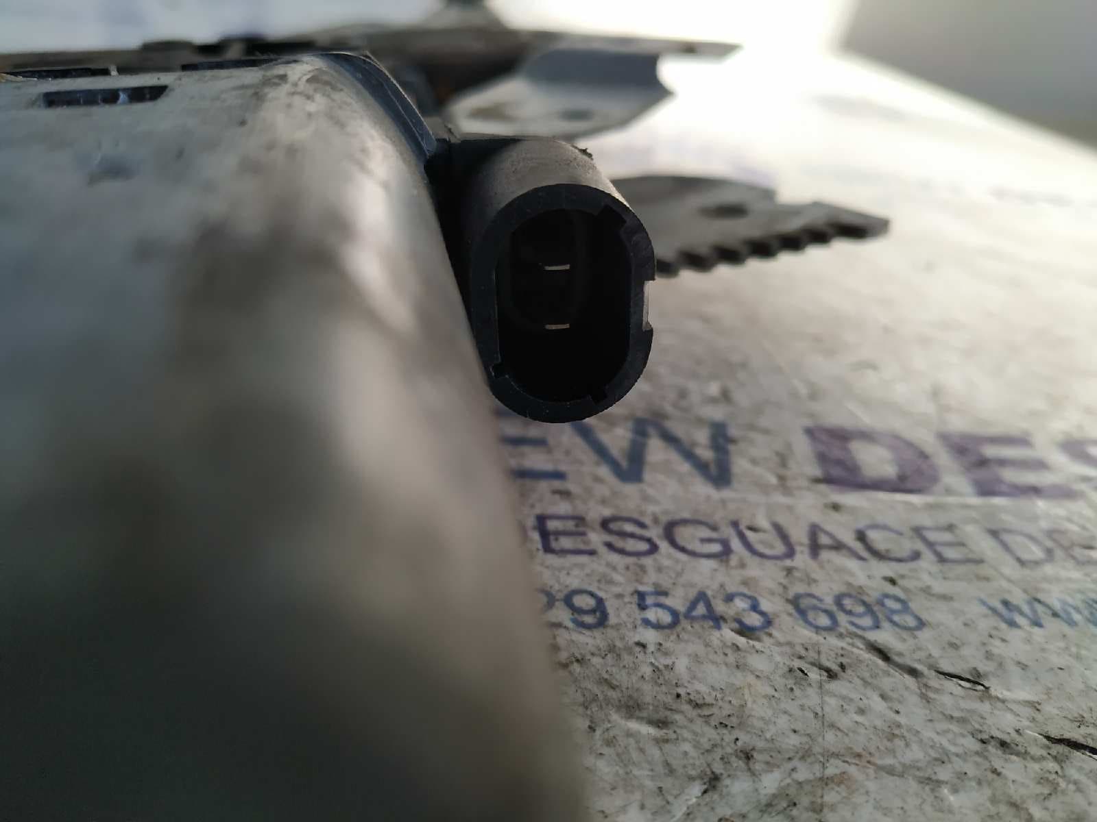 Recambio de ELEVALUNAS DELANTERO IZQUIERDO para RENAULT LAGUNA (B56) 2.2 D RXE G8T706 referencia OEM IAM 400370/A   - GRANATE 4