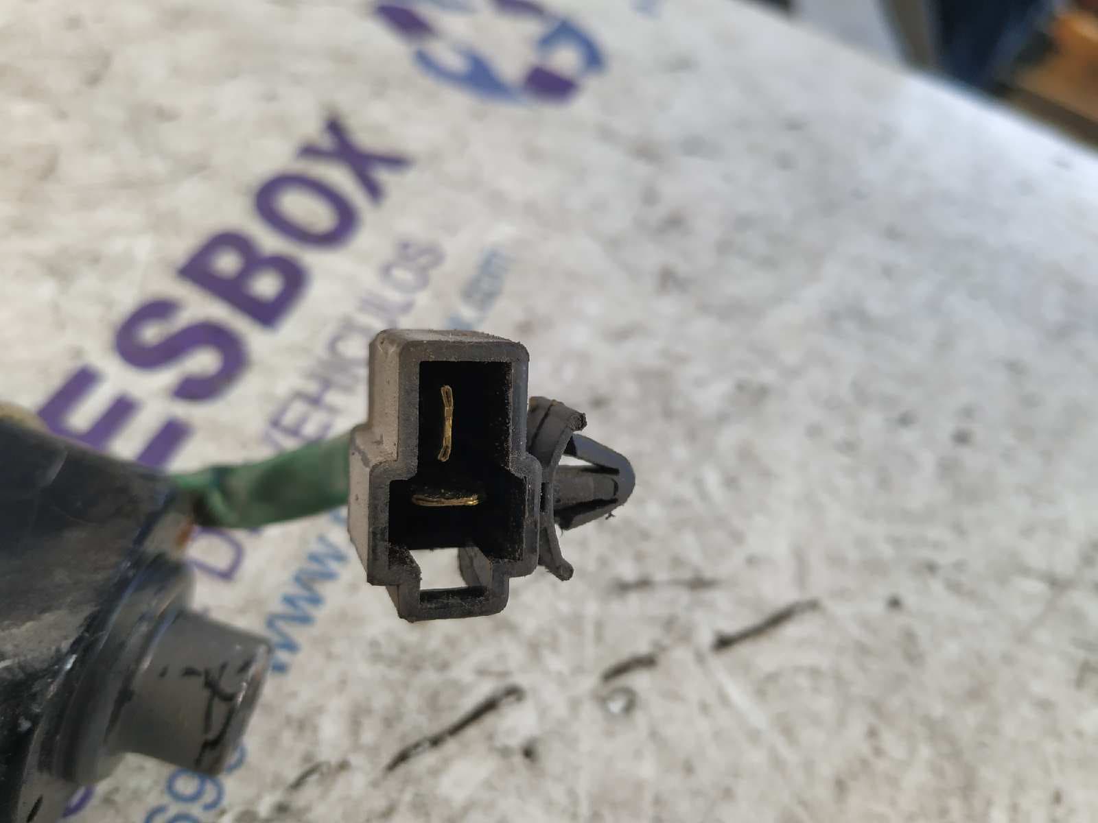 Recambio de ELEVALUNAS DELANTERO DERECHO para DAEWOO MATIZ F8CV referencia OEM IAM    - BLANCO 3