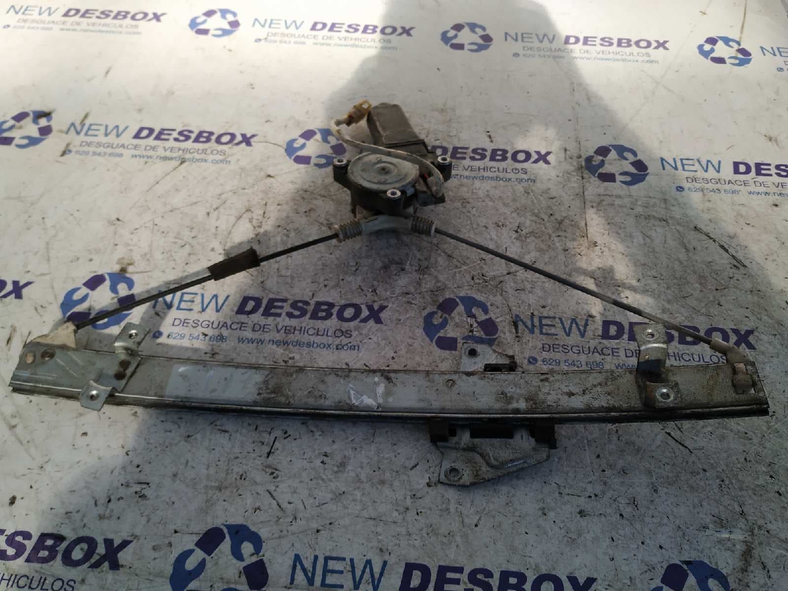 Recambio de ELEVALUNAS DELANTERO IZQUIERDO para MITSUBISHI GALANT BERLINA (E50) 2.0 CAT 4G63SOHC8V referencia OEM IAM 0621005561   - VERDE