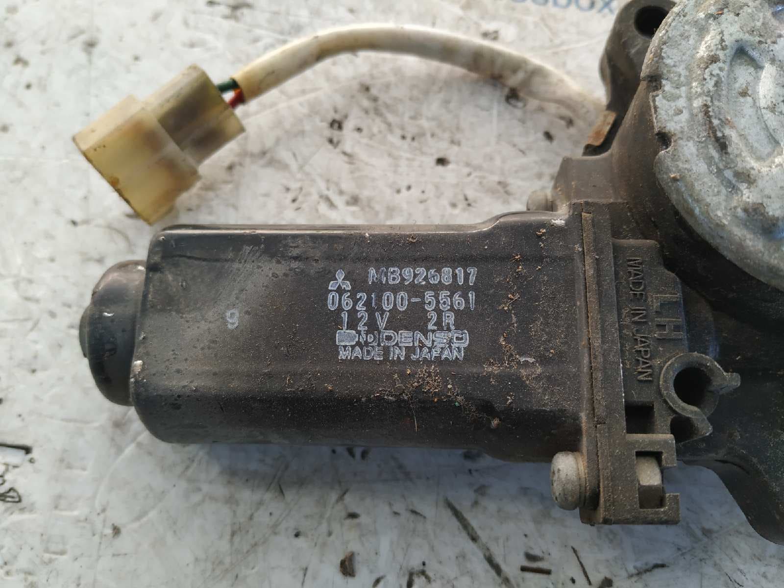 Recambio de ELEVALUNAS DELANTERO IZQUIERDO para MITSUBISHI GALANT BERLINA (E50) 2.0 CAT 4G63SOHC8V referencia OEM IAM 0621005561   - VERDE 4