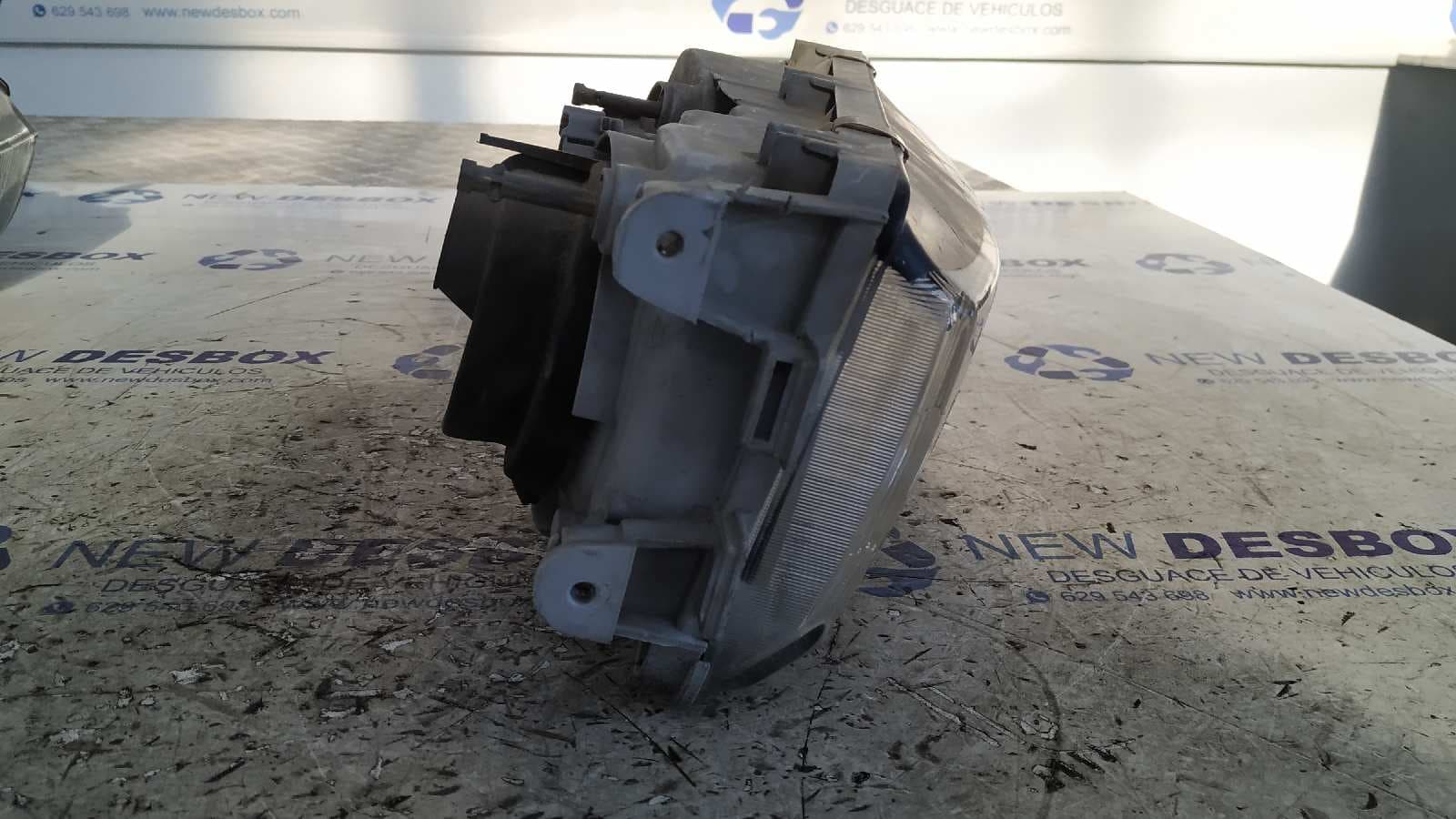 Recambio de FARO DERECHO para MITSUBISHI GALANT BERLINA (E50) referencia OEM IAM 9922679003 4