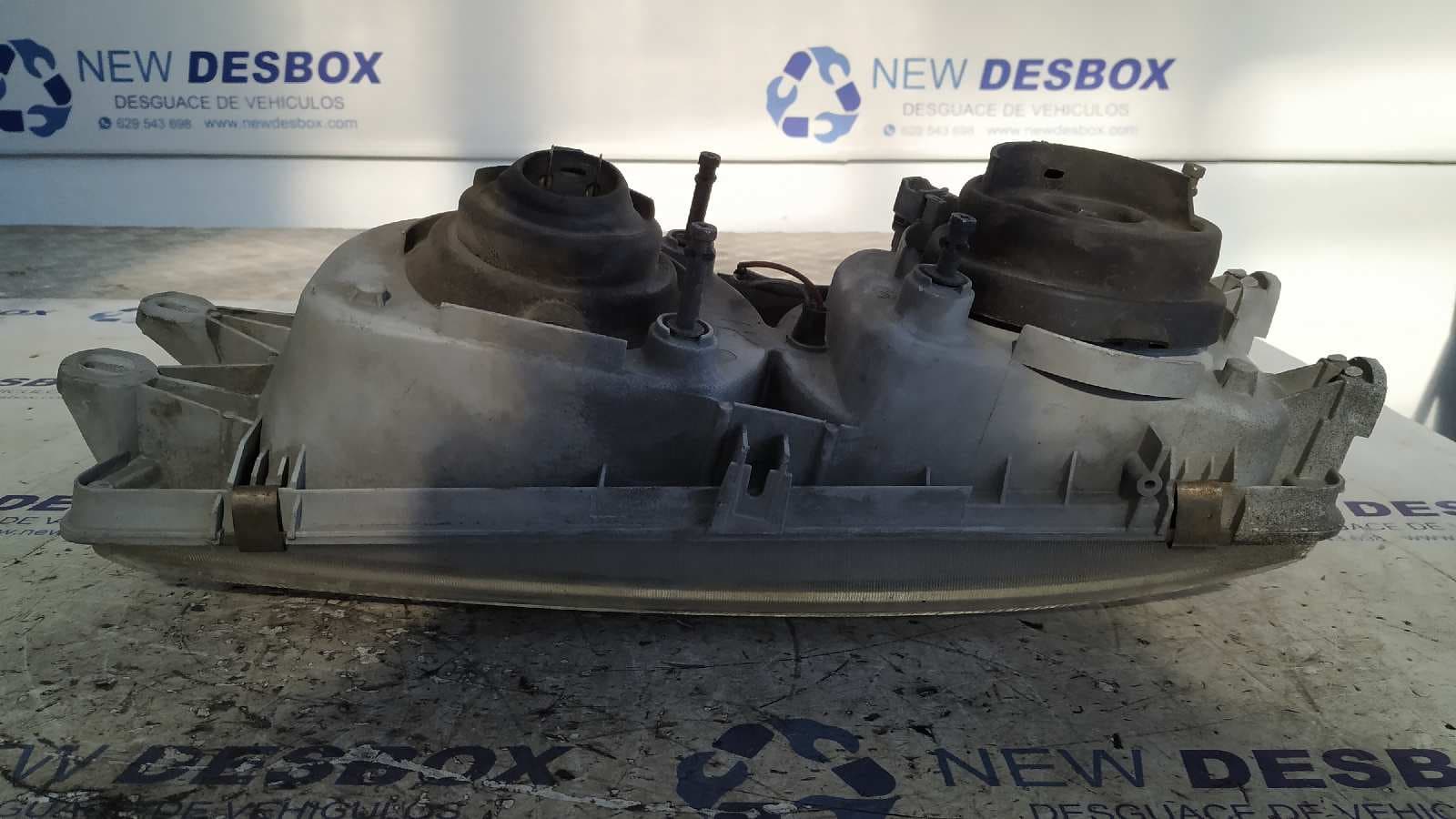 Recambio de FARO DERECHO para MITSUBISHI GALANT BERLINA (E50) referencia OEM IAM 9922679003 3