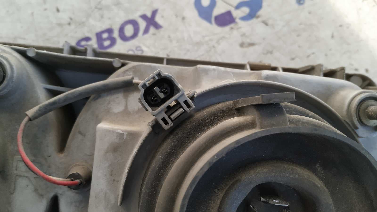 Recambio de FARO DERECHO para MITSUBISHI GALANT BERLINA (E50) referencia OEM IAM 9922679003 8