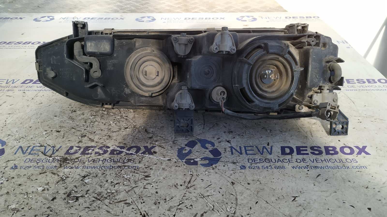 Recambio de FARO DERECHO para MITSUBISHI GALANT BERLINA (E50) referencia OEM IAM 10037833 2