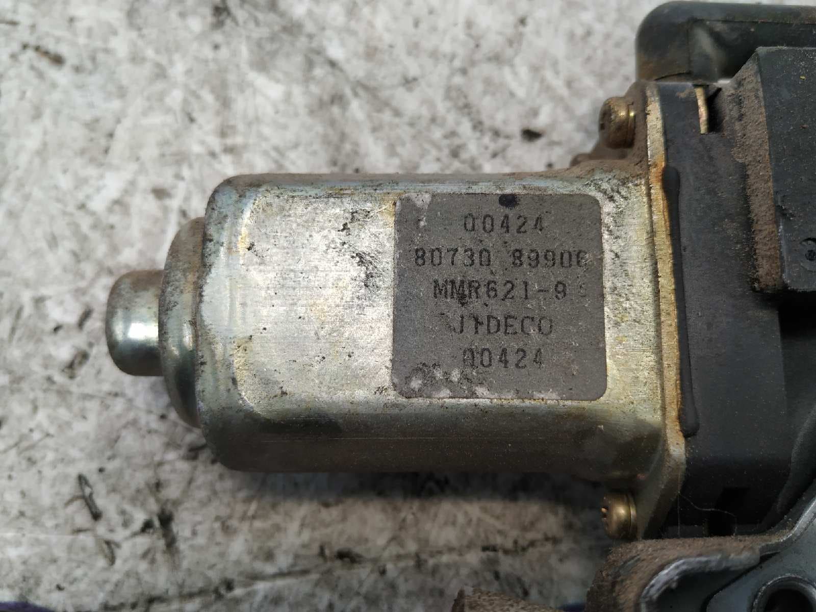 Recambio de ELEVALUNAS DELANTERO DERECHO para NISSAN ALMERA (N16/E) Acenta QG18DE referencia OEM IAM 8073089906   - NEGRO 4