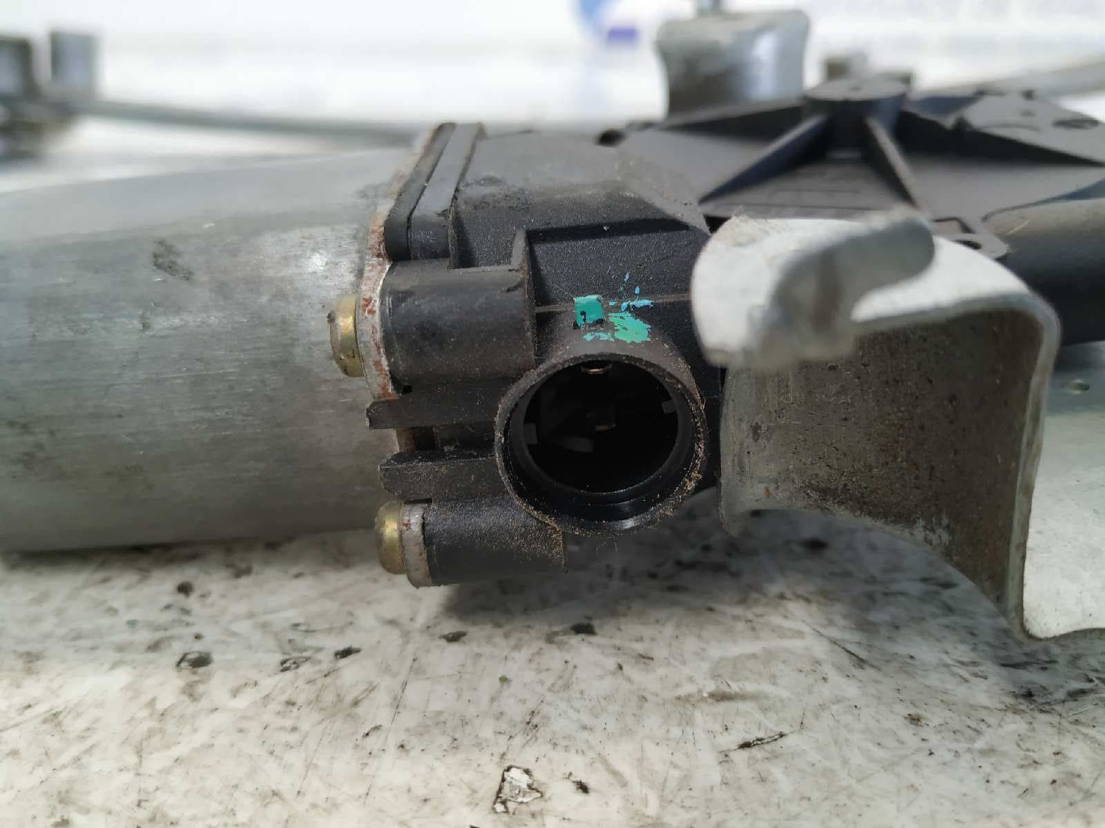 Recambio de ELEVALUNAS DELANTERO DERECHO para NISSAN ALMERA (N16/E) Acenta YD22DDT referencia OEM IAM 114726   - ROJO 3