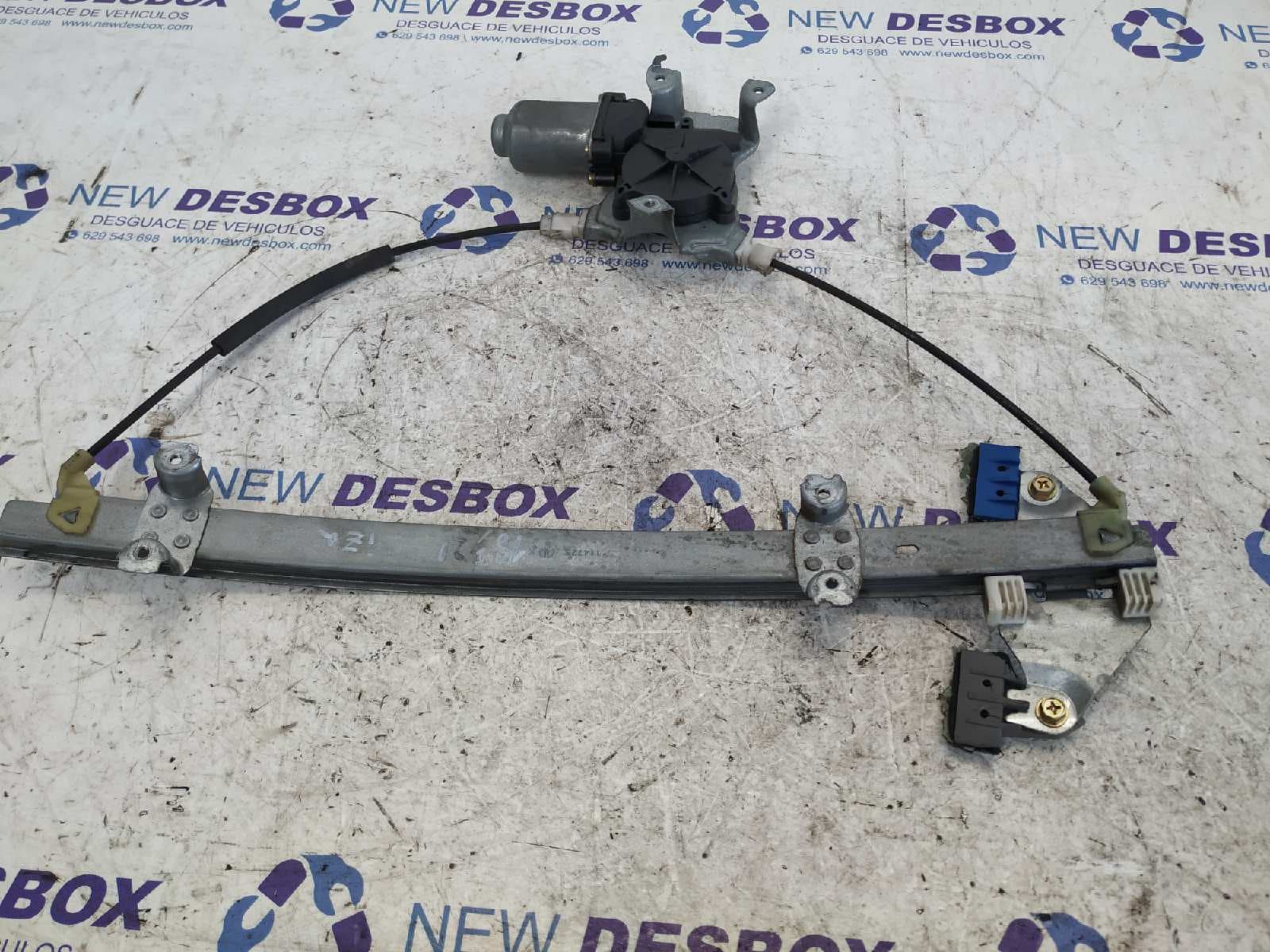 Recambio de ELEVALUNAS DELANTERO IZQUIERDO para NISSAN ALMERA (N16/E) Acenta YD22DDT referencia OEM IAM 114725   - ROJO