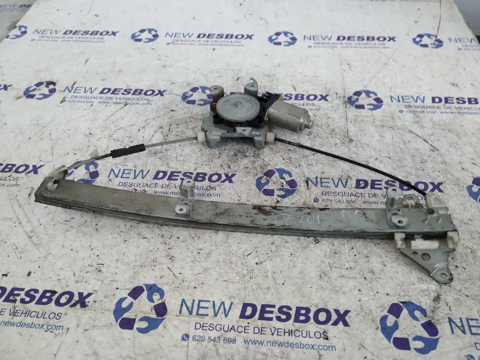 Recambio de ELEVALUNAS DELANTERO DERECHO para NISSAN ALMERA (N16/E) * referencia OEM IAM 8073089906   -