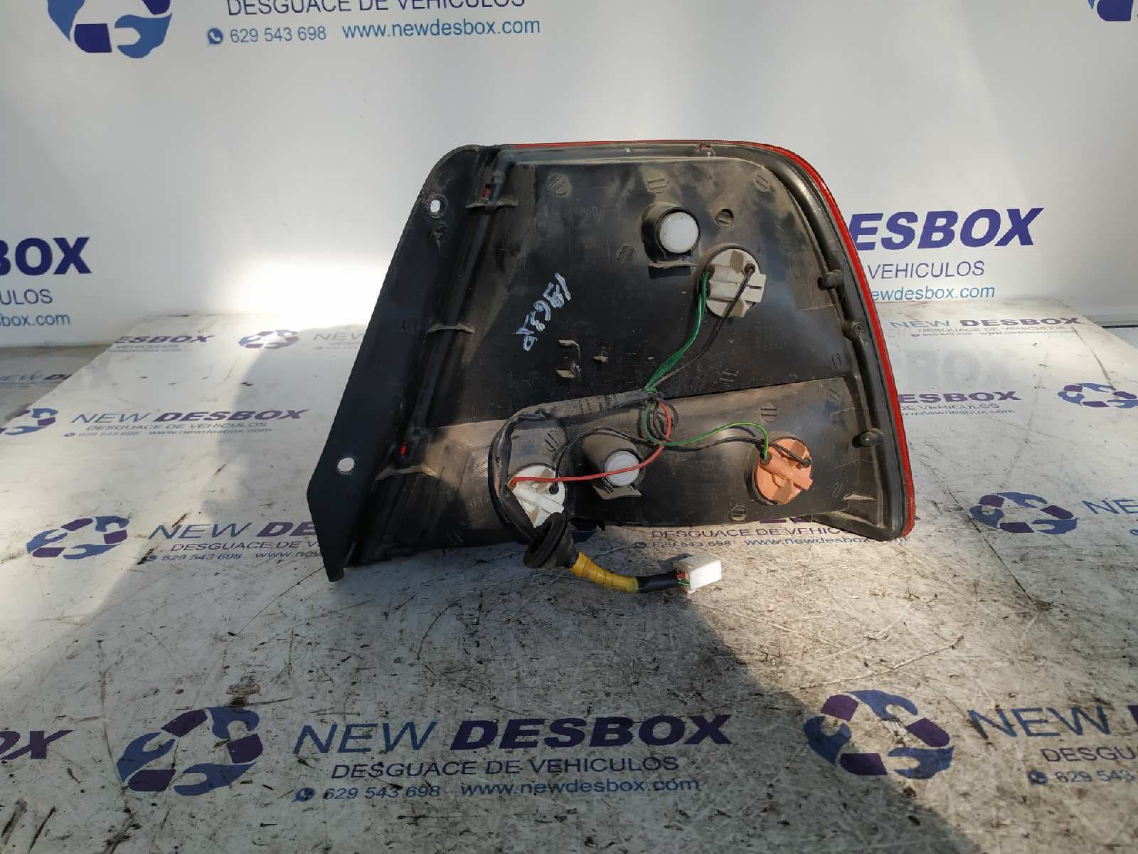 Recambio de PILOTO TRASERO IZQUIERDO para HYUNDAI ACCENT (LC) GL 4P G4EA referencia OEM IAM    - AZUL 2