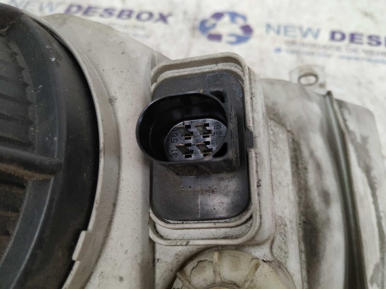 Recambio de FARO DERECHO para VOLKSWAGEN VENTO (1H2) CL 1Y referencia OEM IAM 1H5941018H   - BLANCO 3