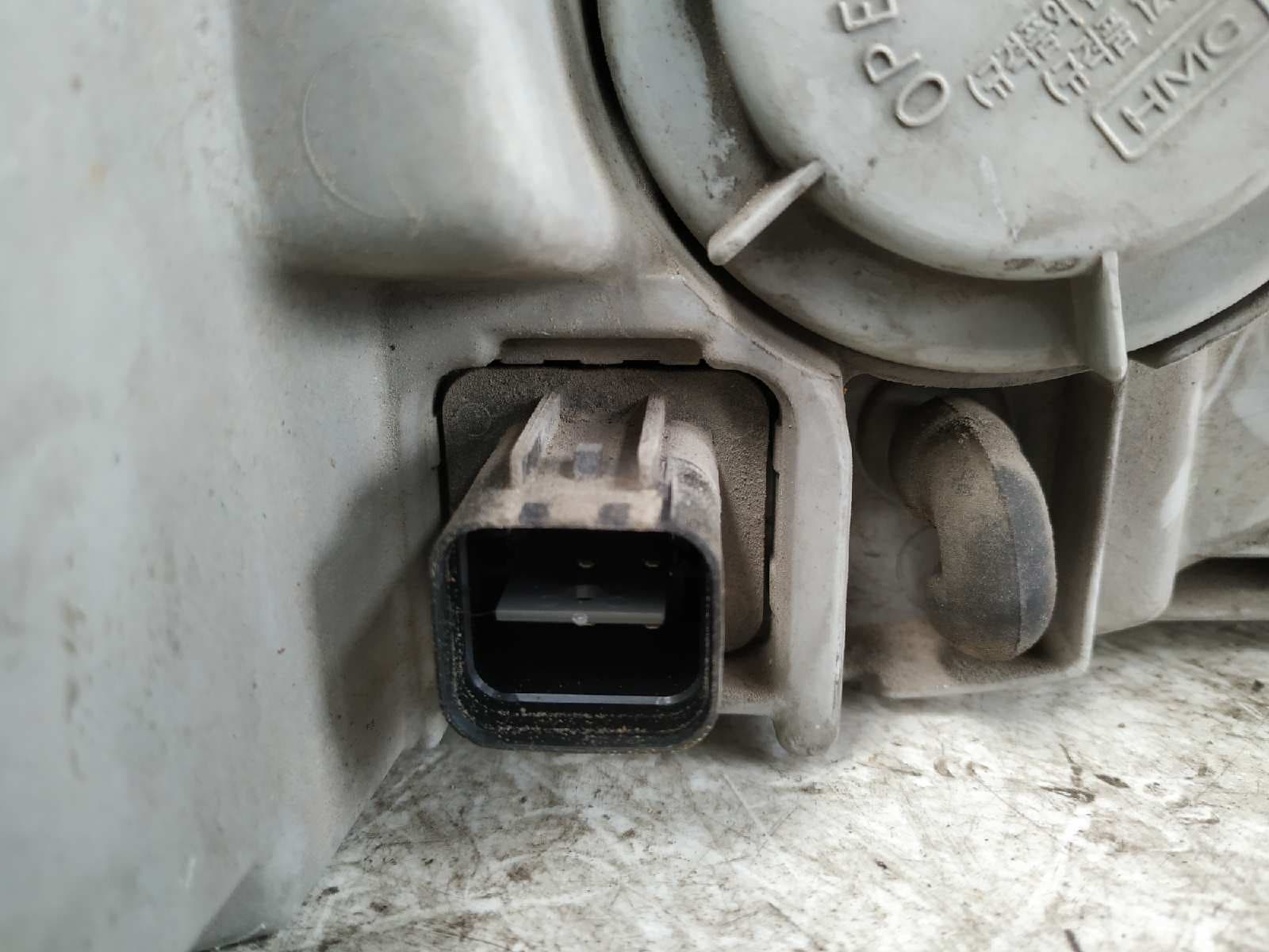 Recambio de FARO IZQUIERDO para HYUNDAI COUPE (RD) referencia OEM IAM 9G14 3