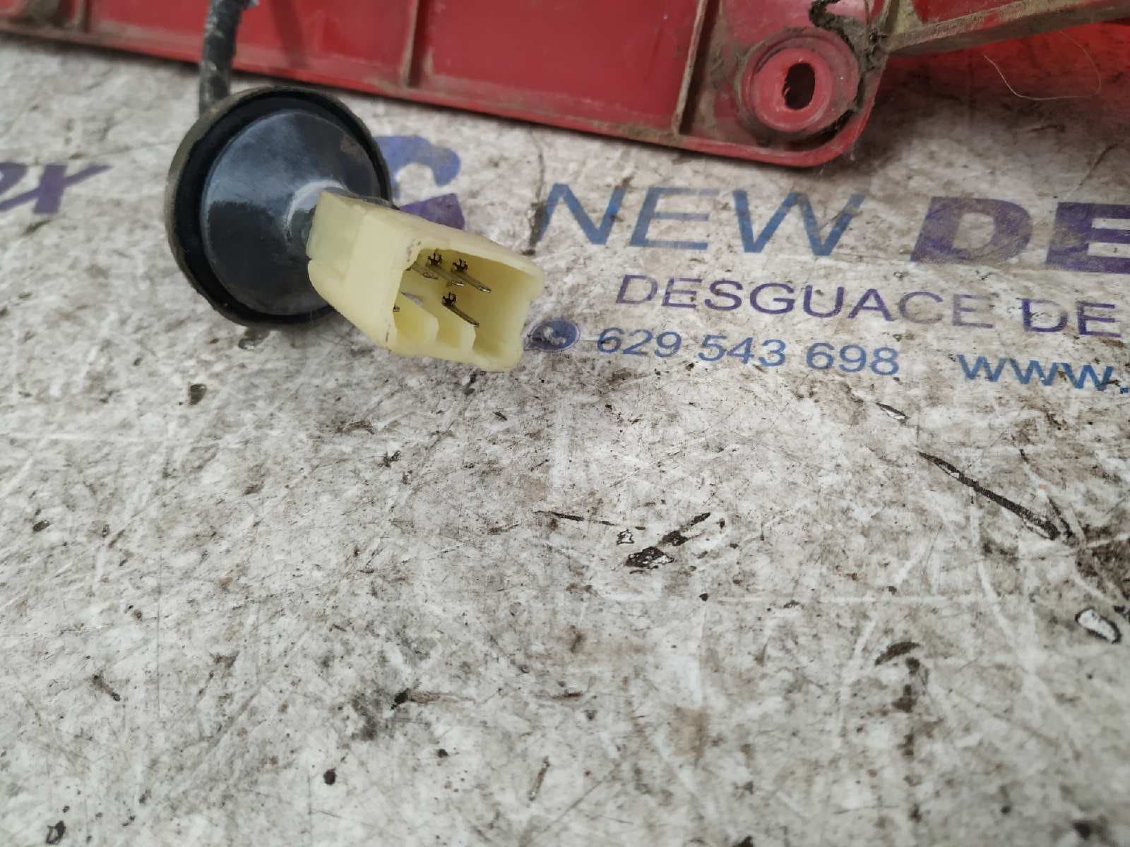 Recambio de PILOTO TRASERO DERECHO para DAEWOO TACUMA A16DMS referencia OEM IAM 2B20C   - AZUL 4