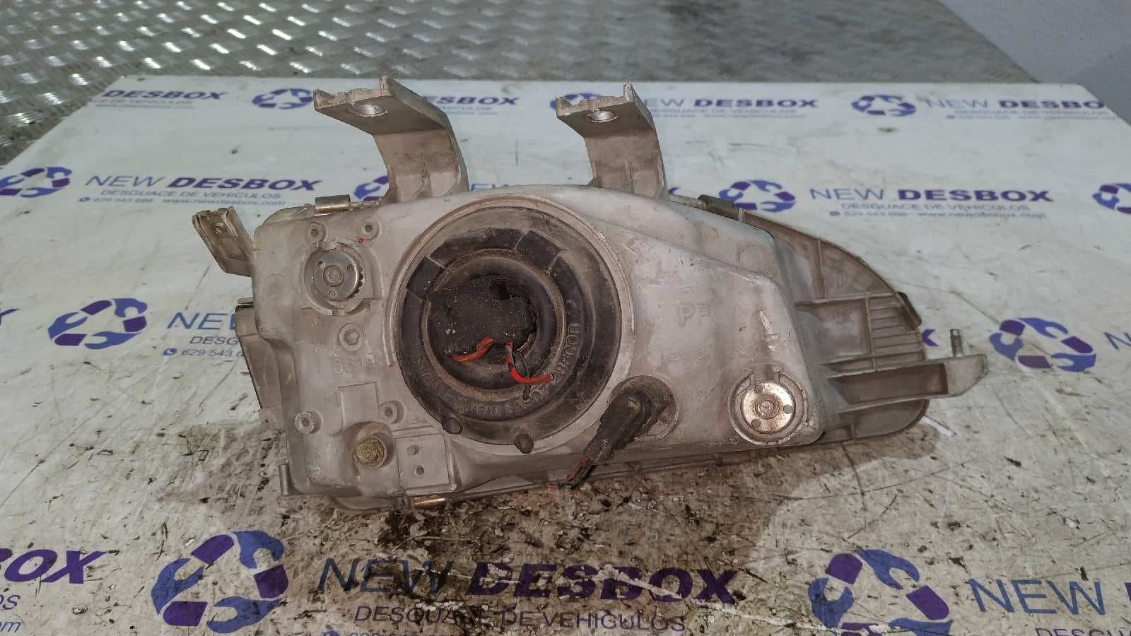 Recambio de FARO IZQUIERDO para HONDA CIVIC BERLINA (EG/EH) referencia OEM IAM SN90728800B 7