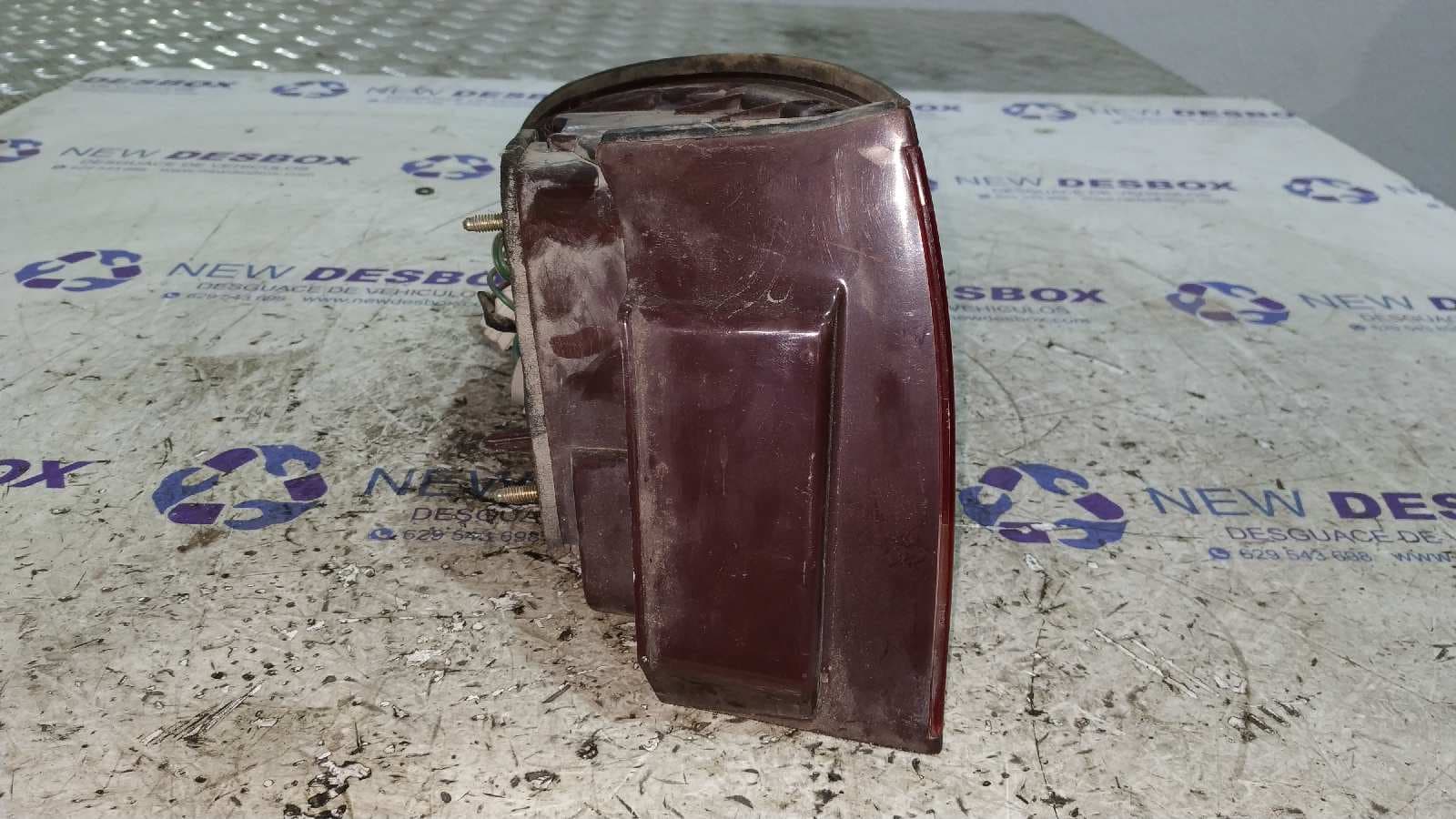 Recambio de PILOTO TRASERO DERECHO para MITSUBISHI GALANT BERLINA (E50) referencia OEM IAM 0431612 6
