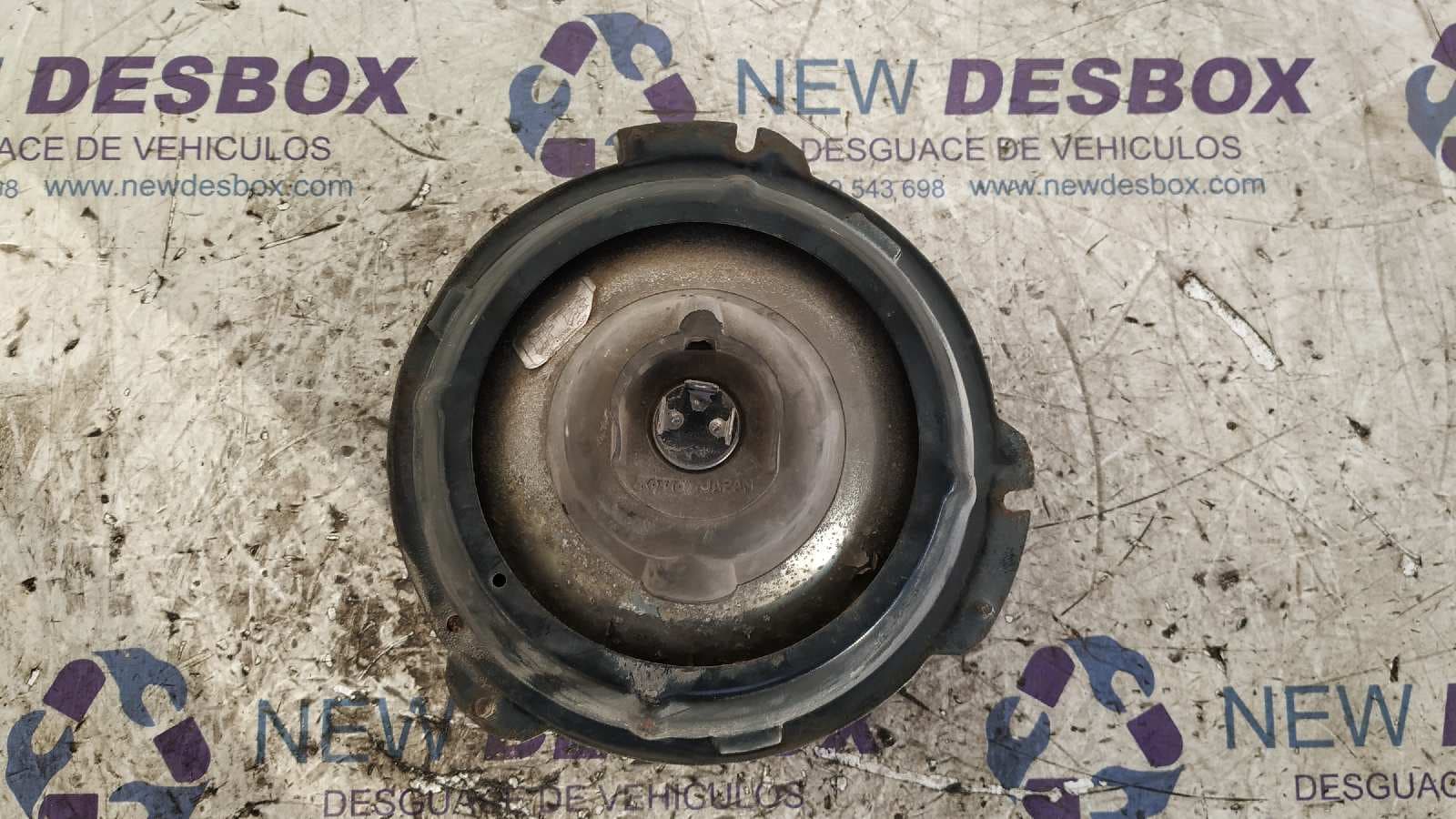 Recambio de FARO DERECHO para MITSUBISHI MONTERO (L040) referencia OEM IAM 2